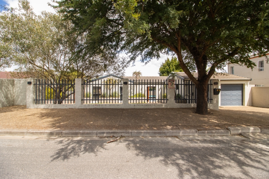 4 Bedroom Property for Sale in De Bron Western Cape